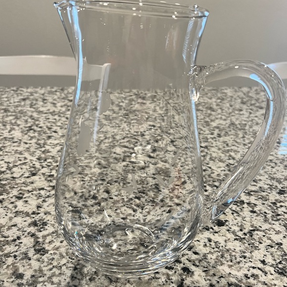 Princess House Pitcher - Picture 2 of 3
